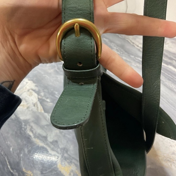 Vintage COACH 4150 Fletcher Crossbody Flap Bag - Picture 13 of 16